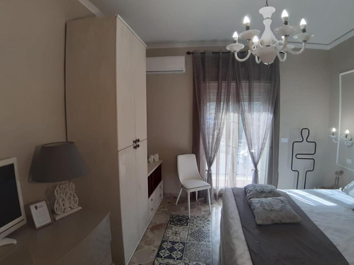 Il Moro Di Sicilia Apartment 泰尔米尼伊梅雷塞 外观 照片